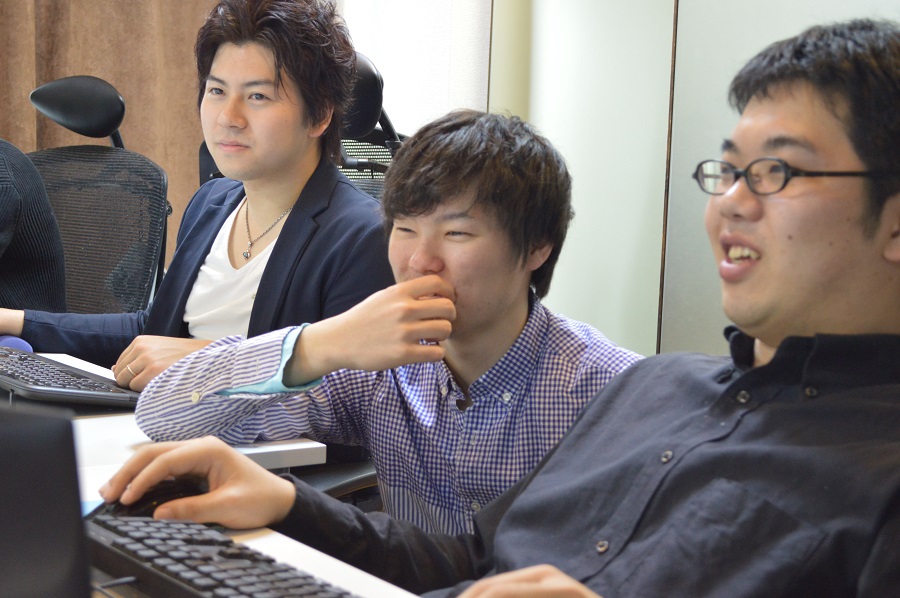 社内はいつも和気あいあい。